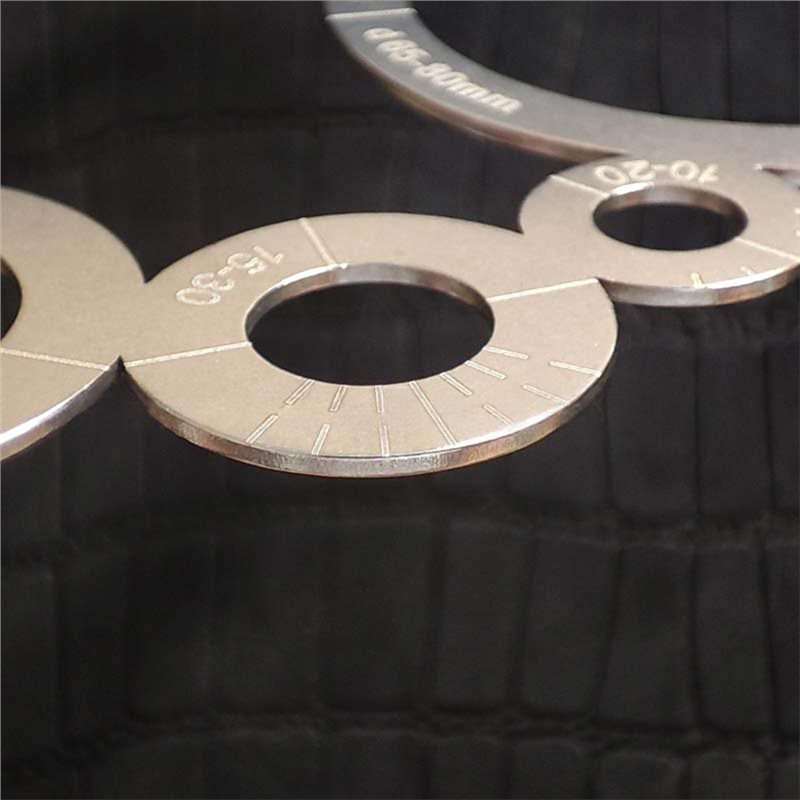 Round Punch Included-Leatherwo - Leatherwork Essentials recension och pris